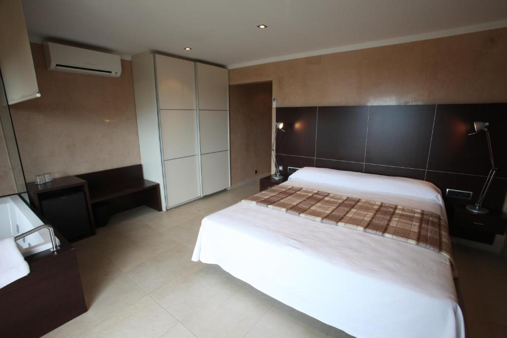 Montaltmar Hotel Sant Vicenc de Montalt Ruang foto